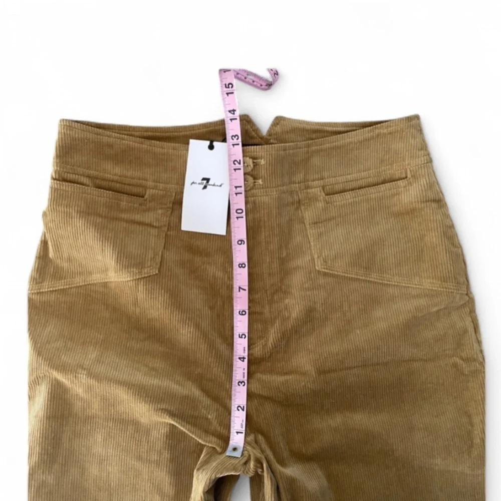 7 For All Mankind I 10